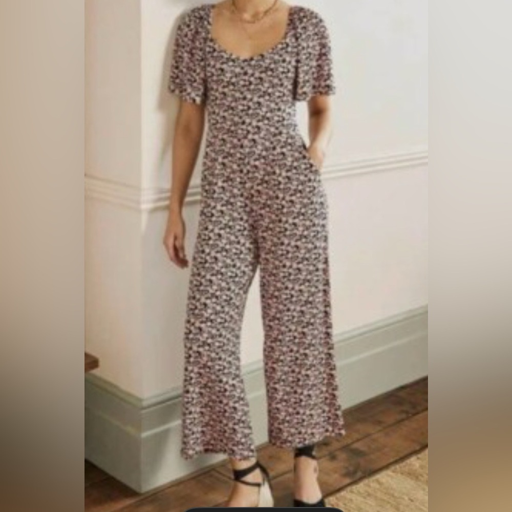 Boden Jersey Jumpsuit Size 10R Black Pink Flutter Sleeve Floral Ankle Length